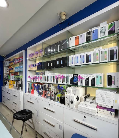 Smartphones and Mobile Accessories